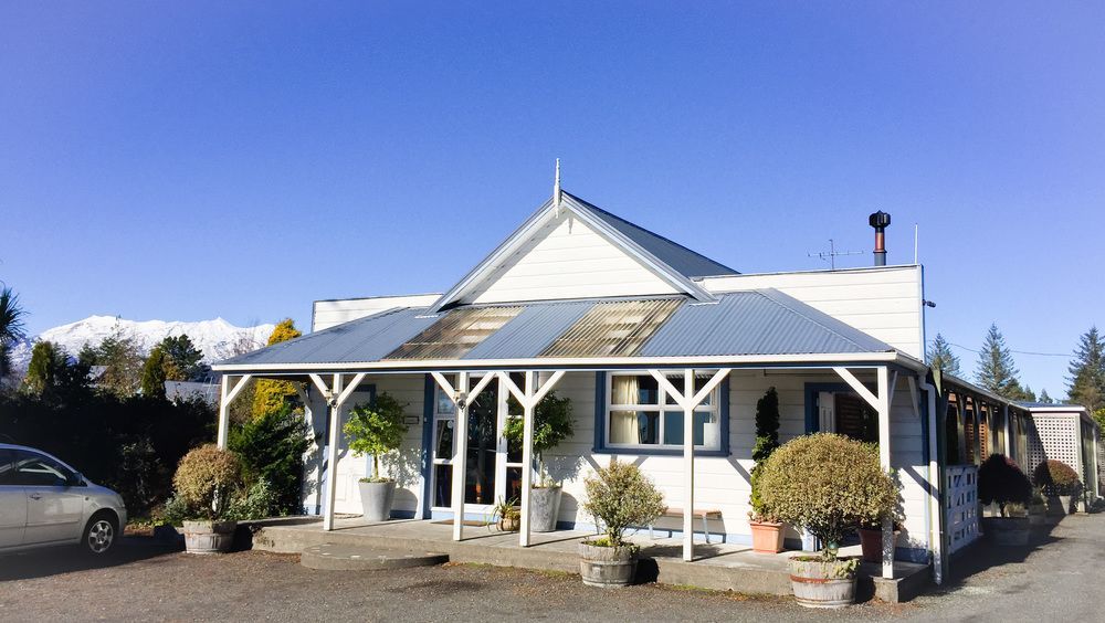 Tongariro Crossing Lodge Нешнел-Парк Экстерьер фото